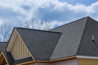 What To Expect During An Asphalt Shingle Roof Installation